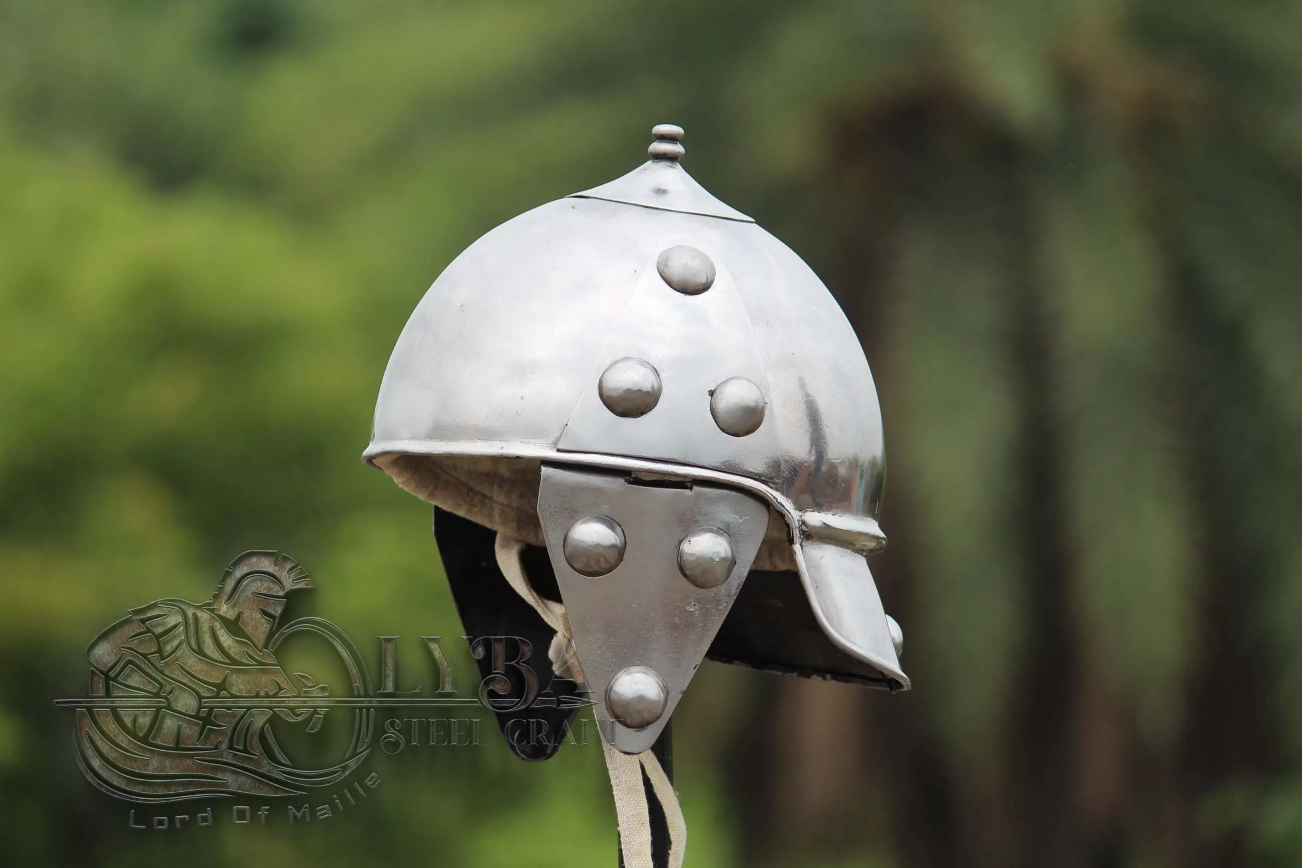 Batina Celtic Helmet, Helm from circa 200 BC