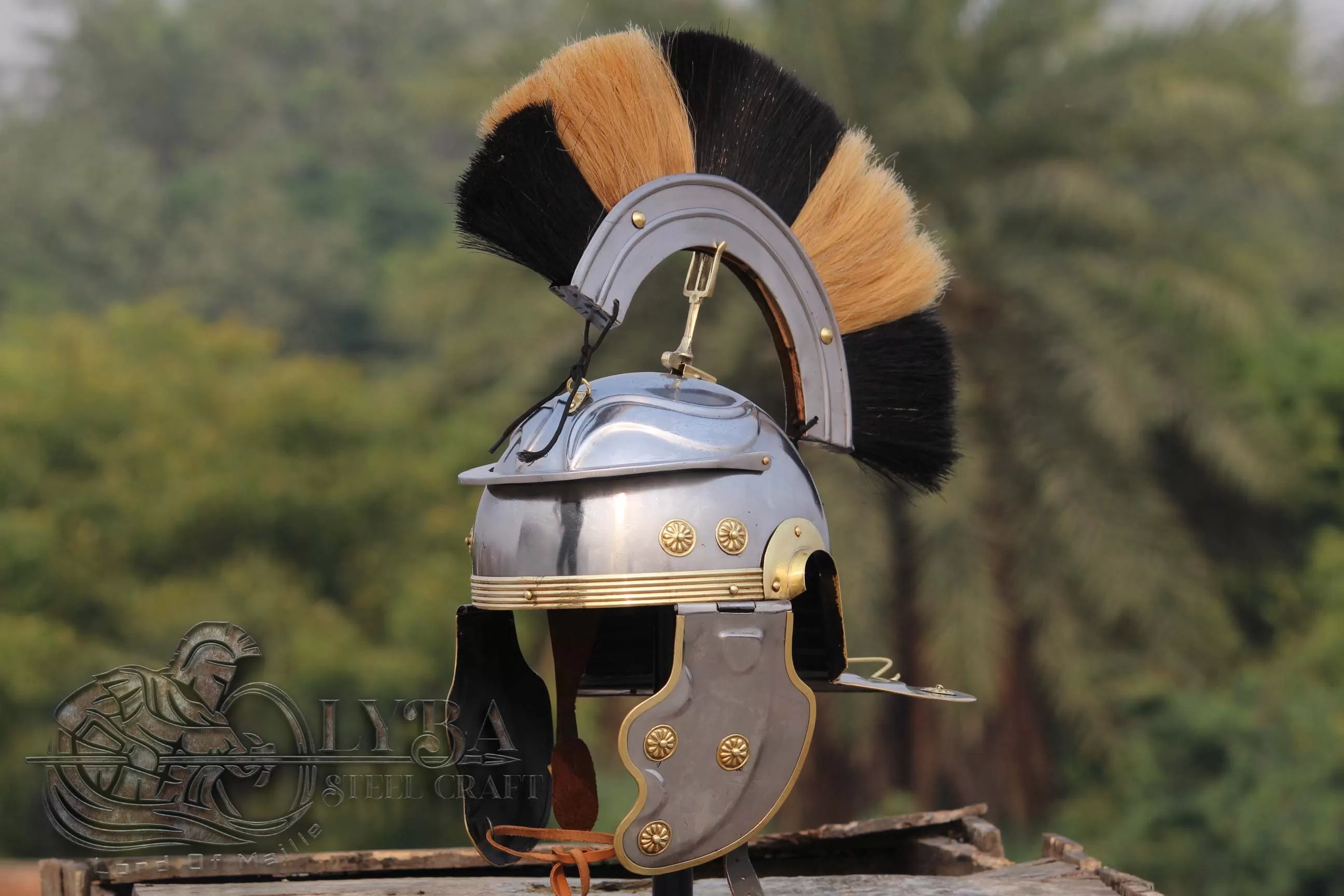 Roman Gallic ”G” Standard Crest Helm – 18 Gauge Steel Best For Reenactment