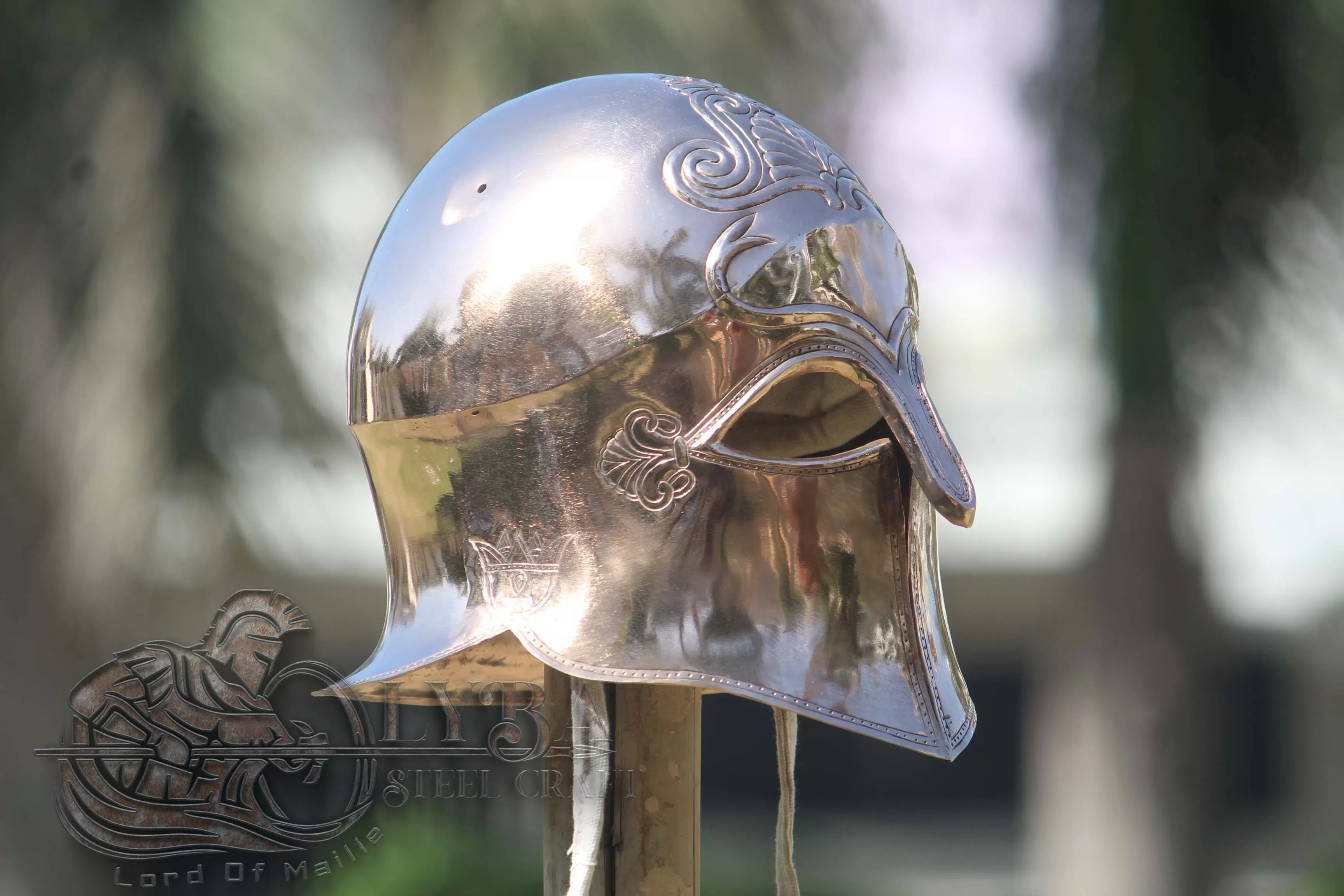 CORINTHIAN BRONZE HELMET CIRCA LATE 6TH CENTURY B.C. MADE OF 1.2MM Bronze